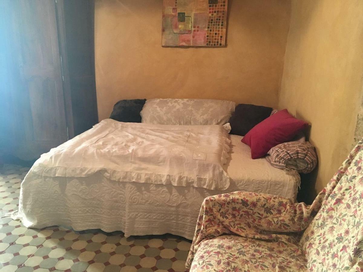 Les Chambres D'Elise Collias Exterior foto